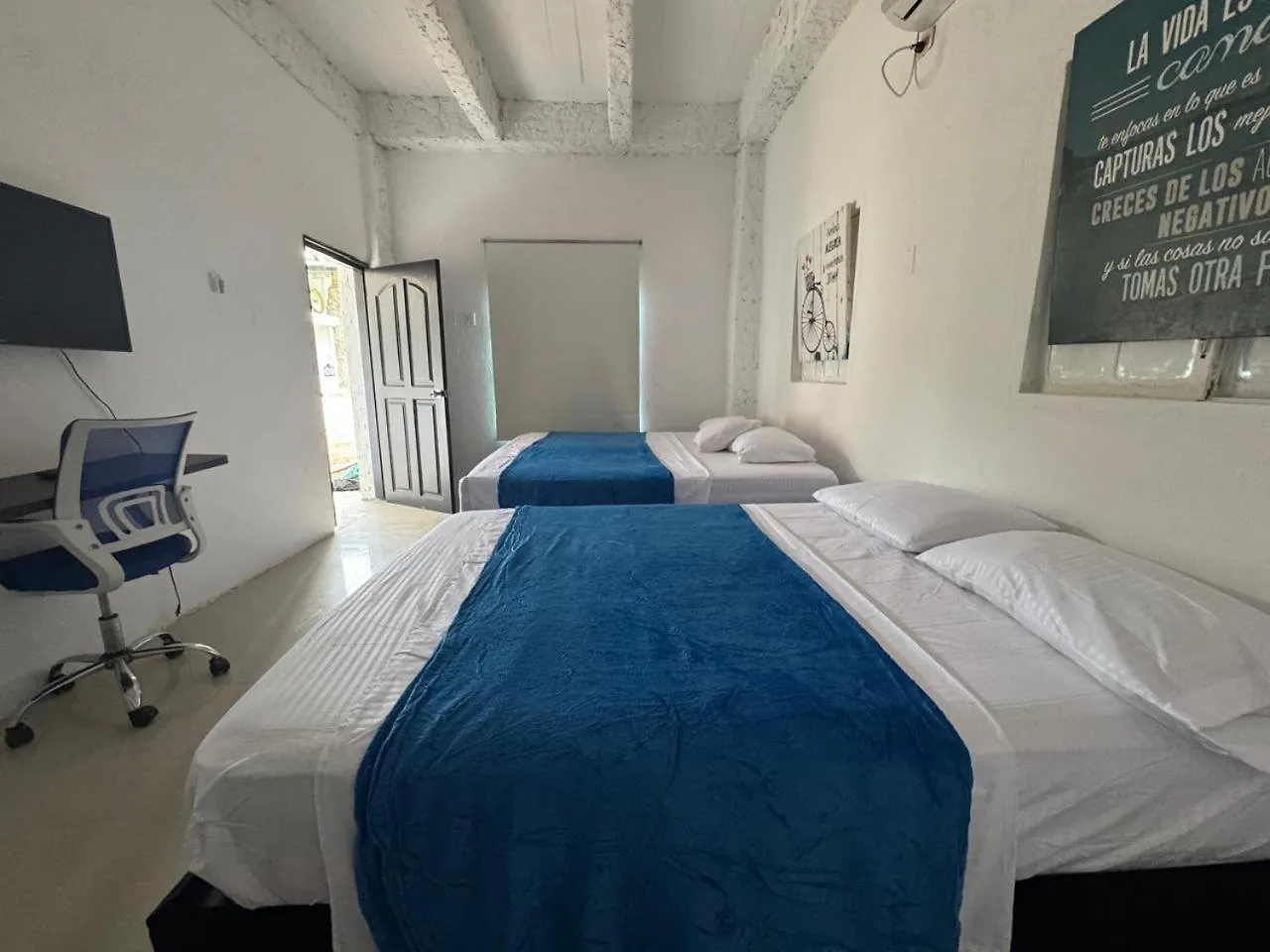 Casa Torices Real 12 Hostel Cartagena 0*,  Colombia