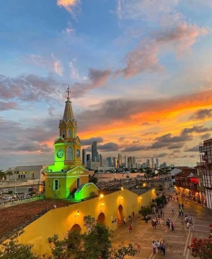 Casa Torices Real 12 Hostel Cartagena Colombia