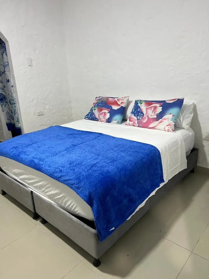 Hostel Casa Torices Real 12 Pansiyon Cartagena