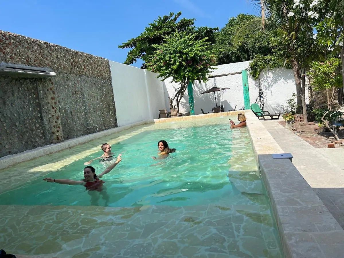 Hostel Casa Torices Real 12 Pansiyon Cartagena